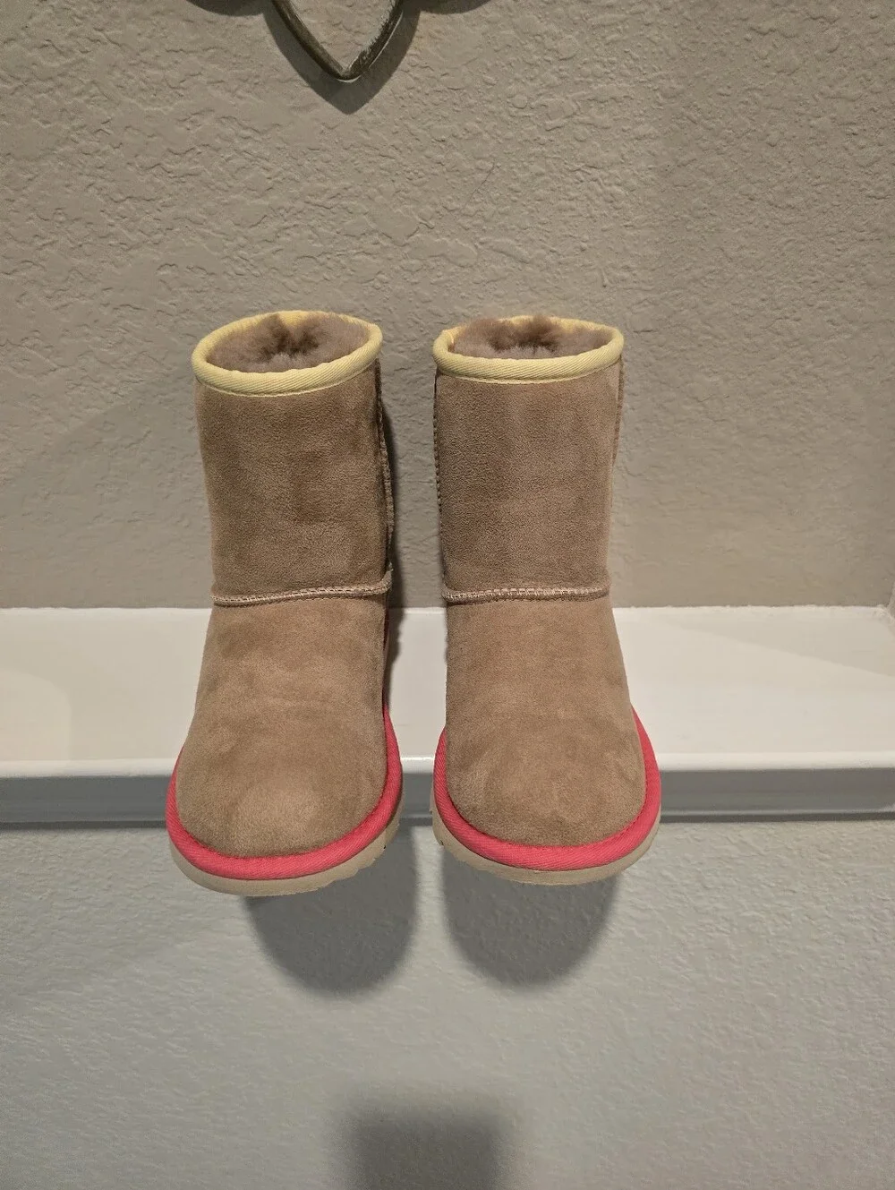 Ugg Kids Suede Shearling Boot - Tan with Pink Trim